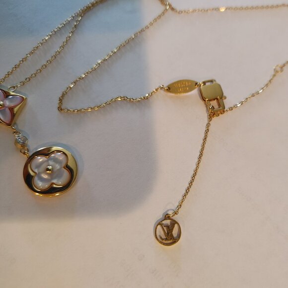 Louis Vuitton necklace with box and bag LE 0115 - Picture 5 of 17